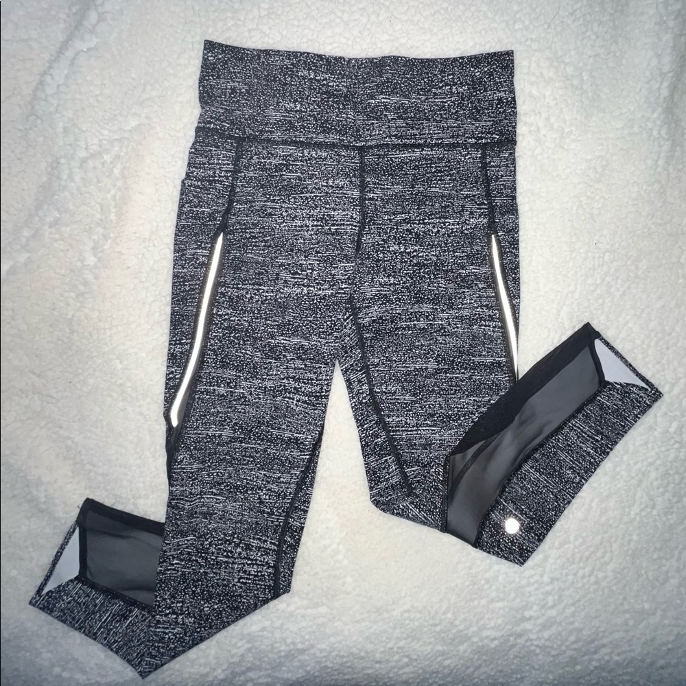 Lululemon cropped leggings